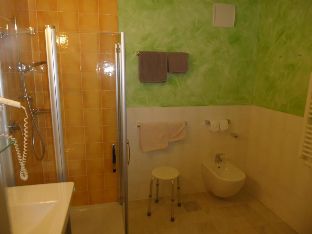 Sporthotel Rasen ราซุน ดิ ซอตโต ภายนอก รูปภาพ