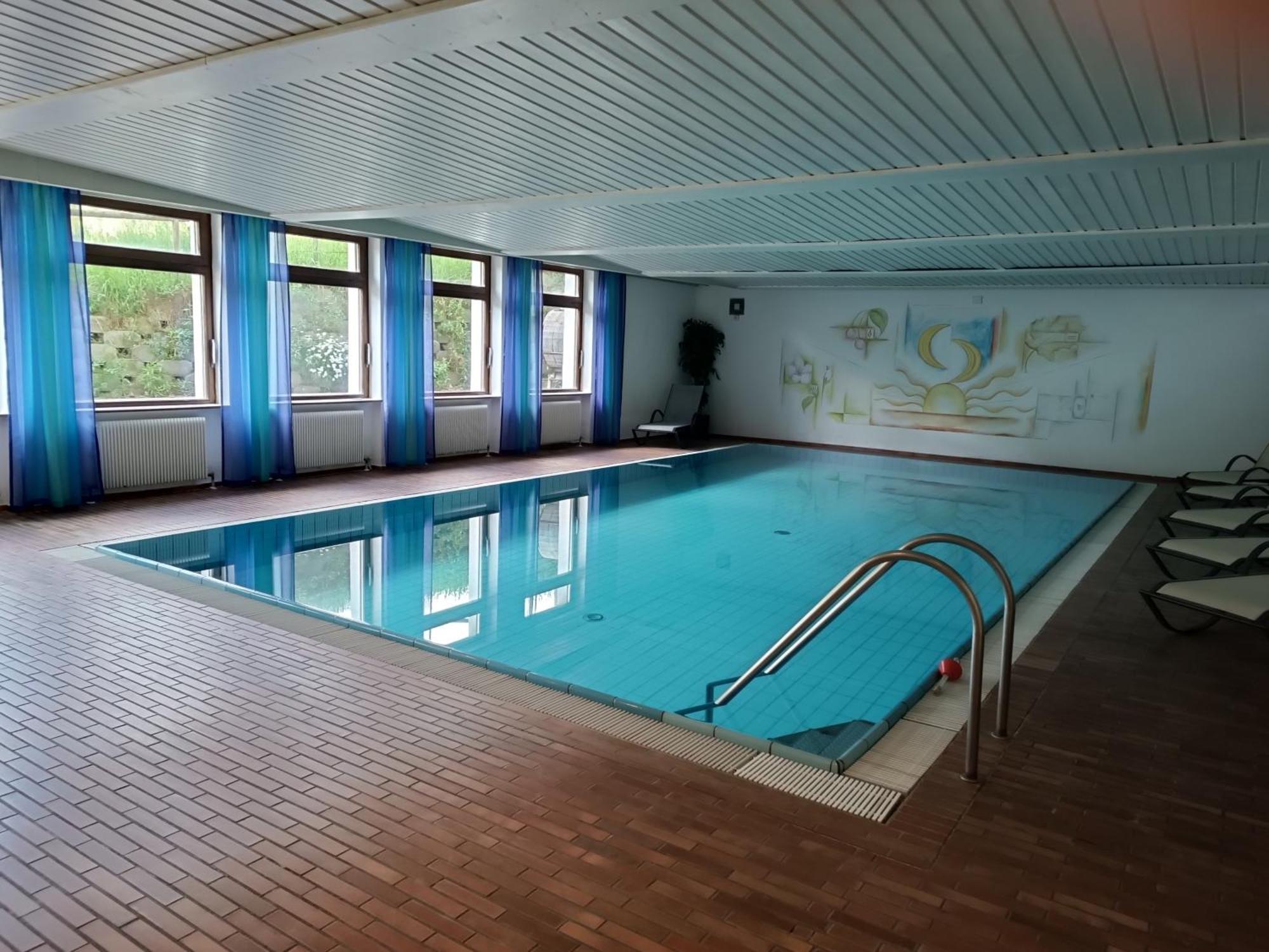 Sporthotel Rasen ราซุน ดิ ซอตโต ภายนอก รูปภาพ