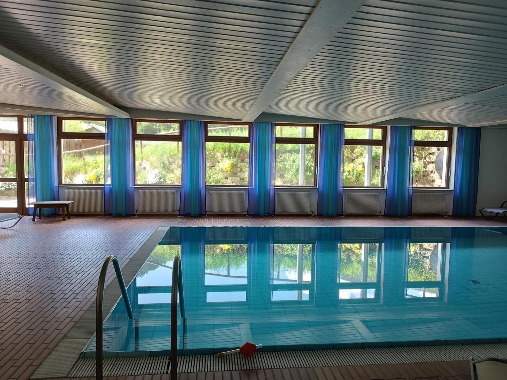 Sporthotel Rasen ราซุน ดิ ซอตโต ภายนอก รูปภาพ